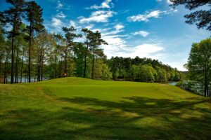 Hidden Gem Golf Courses in the South of France